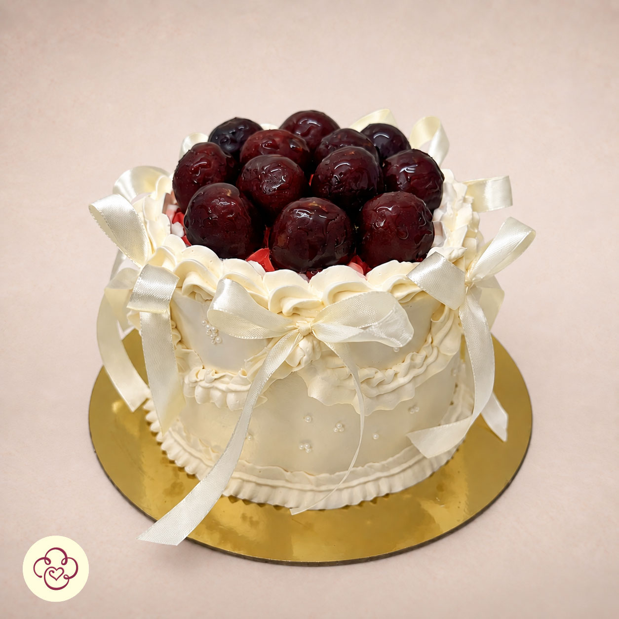 Vintage Bow Cake