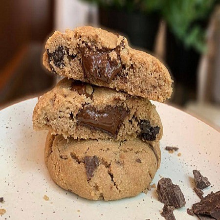 Molten Lava Chocolate Cookie
